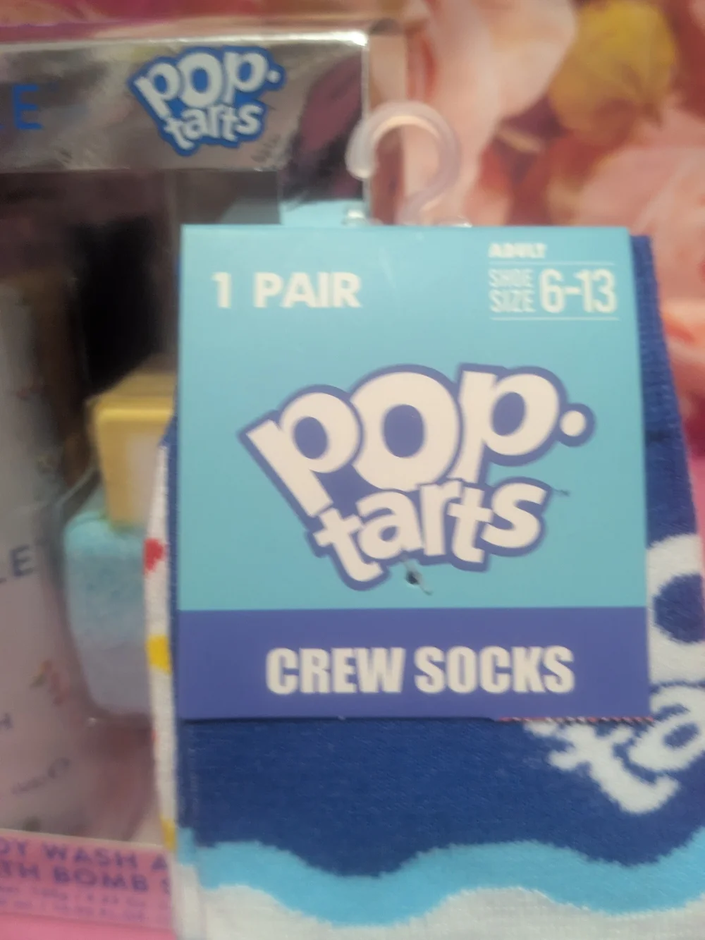 Pop-Tarts Frosted Strawberry Body Wash & Bath Bomb Set with Blue Crew Socks Teen